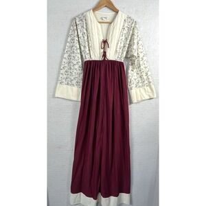 Vintage Floral Burgundy Long Robe Prairie Housecoat Junior S (5-7) USA (1534)